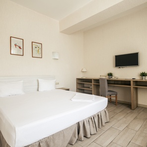 Номер первой категории, семейный